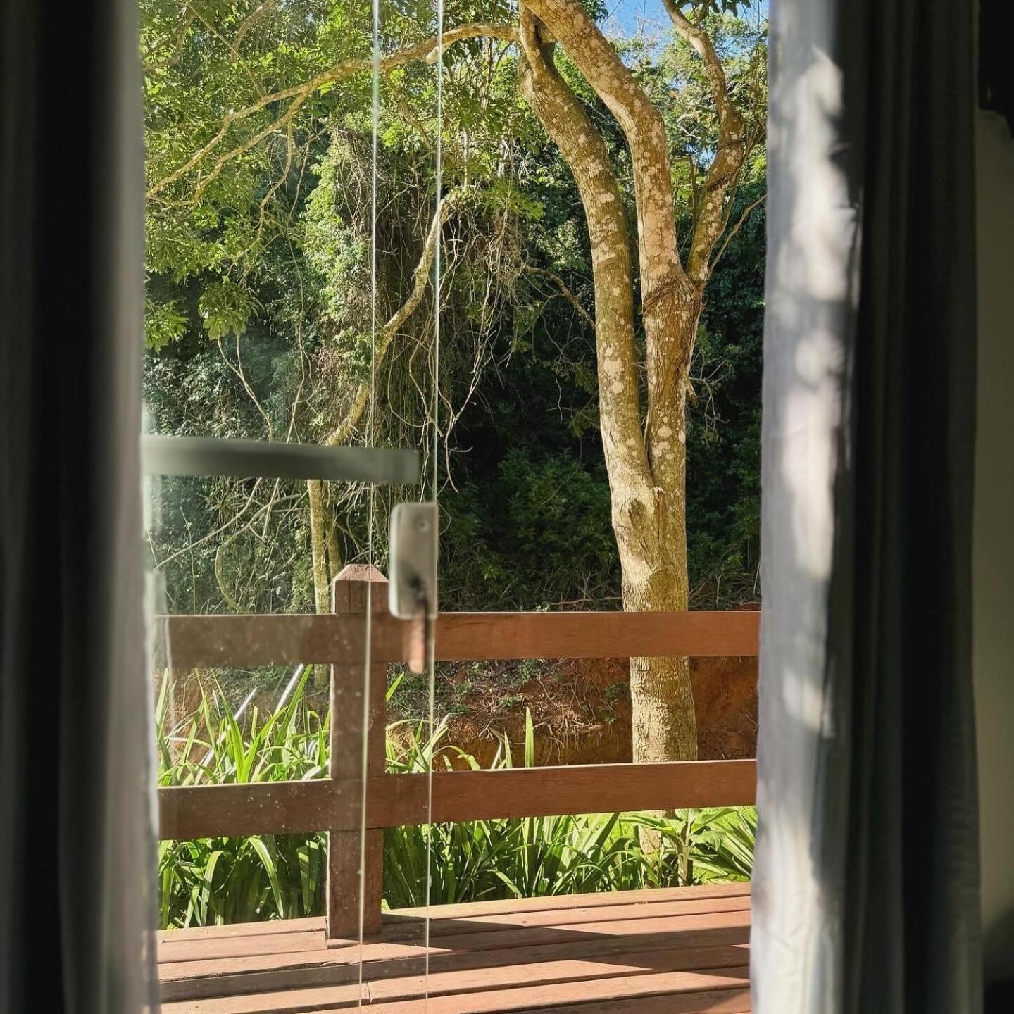 Quarto Triplo com Varanda